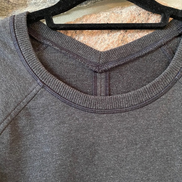 LuLu Lemon Short Sleeve Sweatshirt ✨Classic✨ - Picture 7 of 8